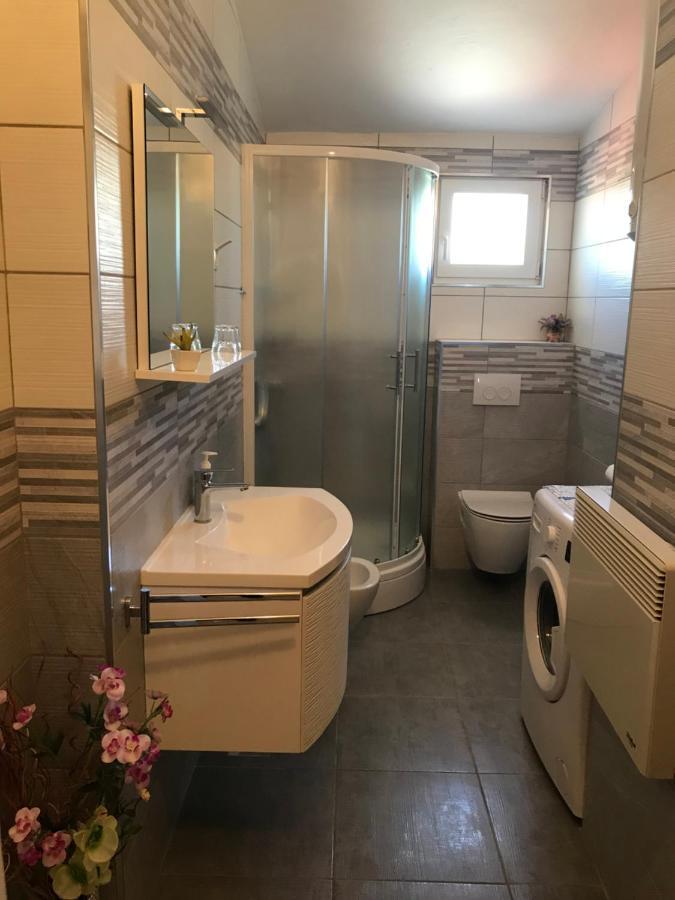פרימוסטן Apartment Santa Marina מראה חיצוני תמונה